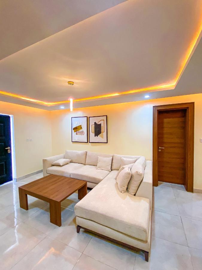 Plush Hotel,Abuja Kültér fotó