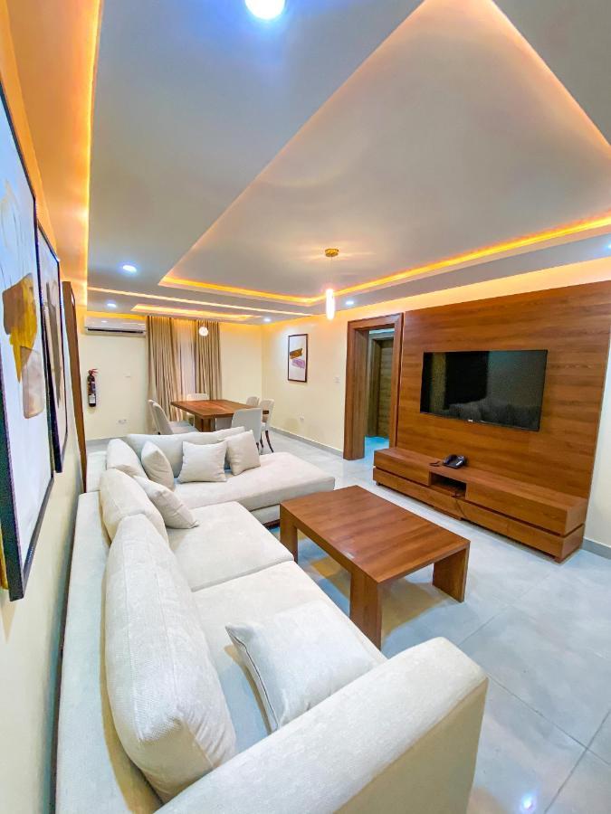 Plush Hotel,Abuja Kültér fotó